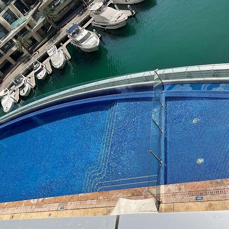 דובאי Cayan Tower Luxury Apartment With Sea View מראה חיצוני תמונה
