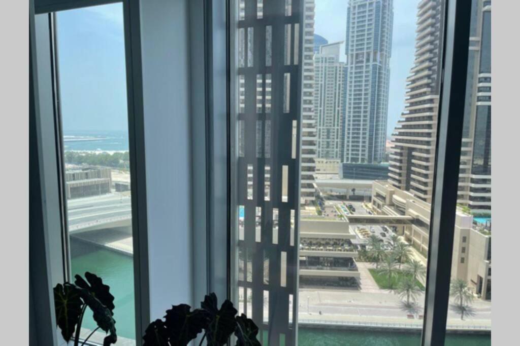 דובאי Cayan Tower Luxury Apartment With Sea View מראה חיצוני תמונה
