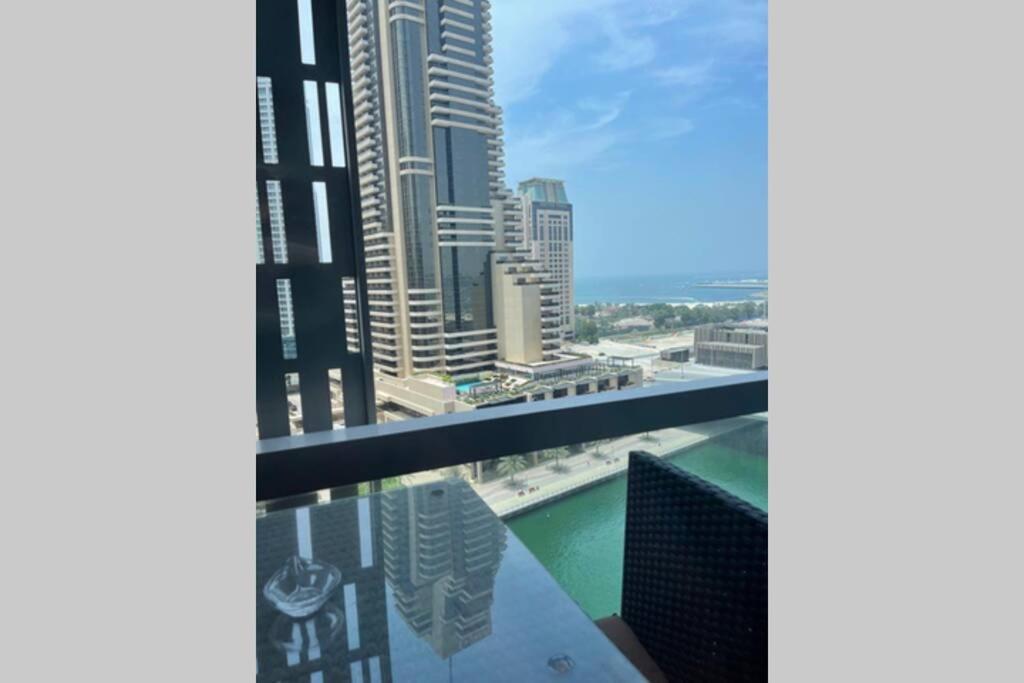 דובאי Cayan Tower Luxury Apartment With Sea View מראה חיצוני תמונה