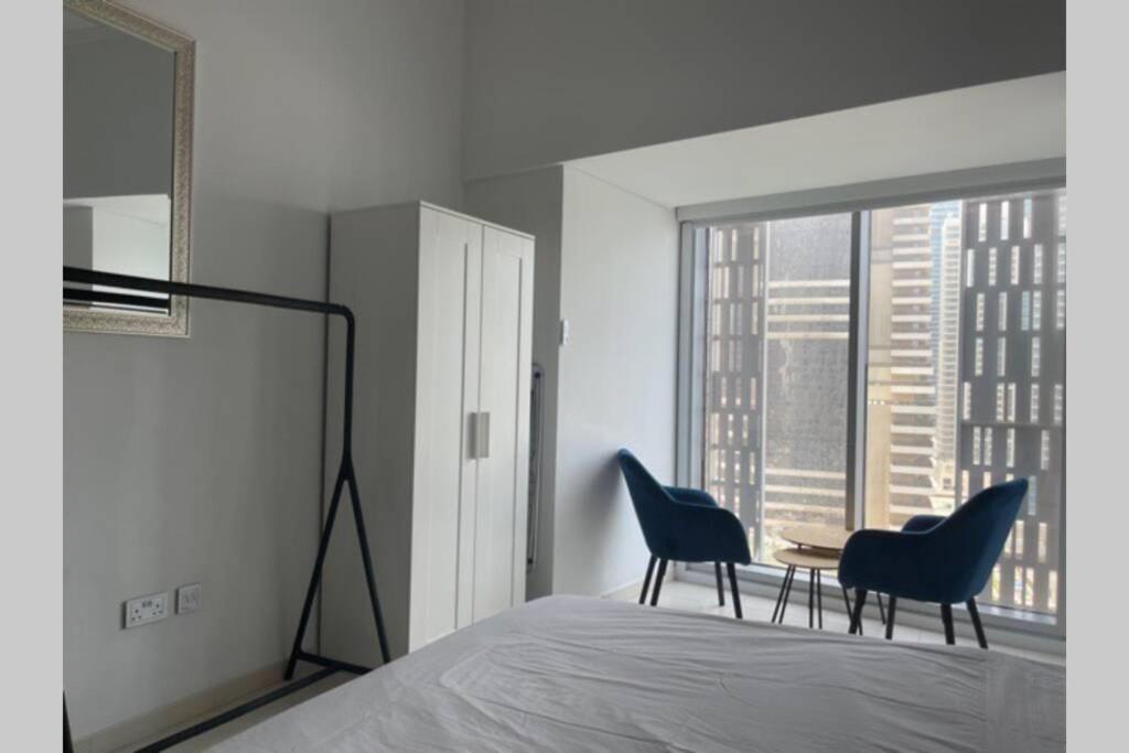 דובאי Cayan Tower Luxury Apartment With Sea View מראה חיצוני תמונה