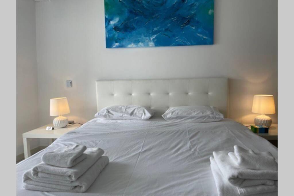 דובאי Cayan Tower Luxury Apartment With Sea View מראה חיצוני תמונה