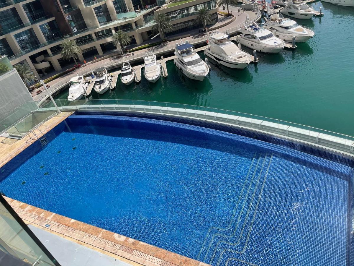 דובאי Cayan Tower Luxury Apartment With Sea View מראה חיצוני תמונה